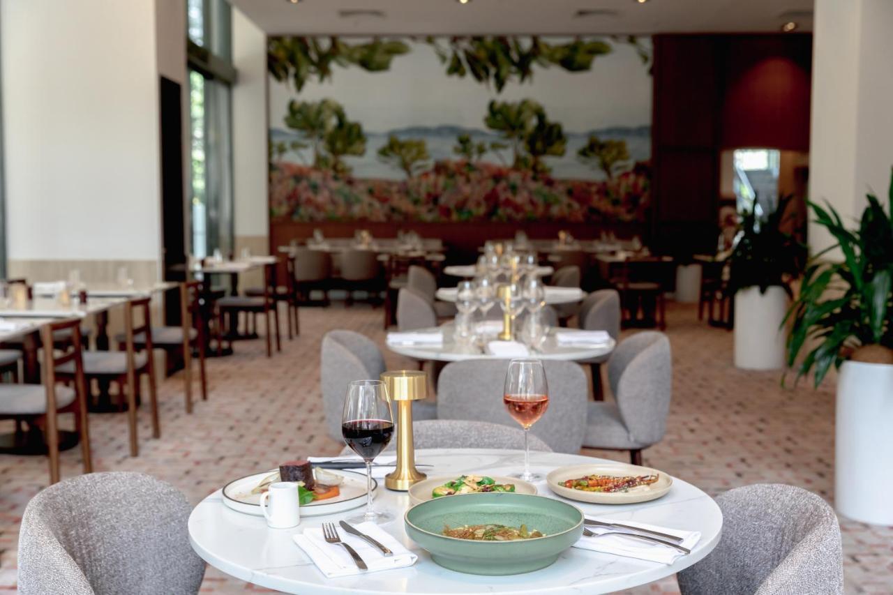 อโมรา บริสเบน Hotel ภายนอก รูปภาพ Restaurant