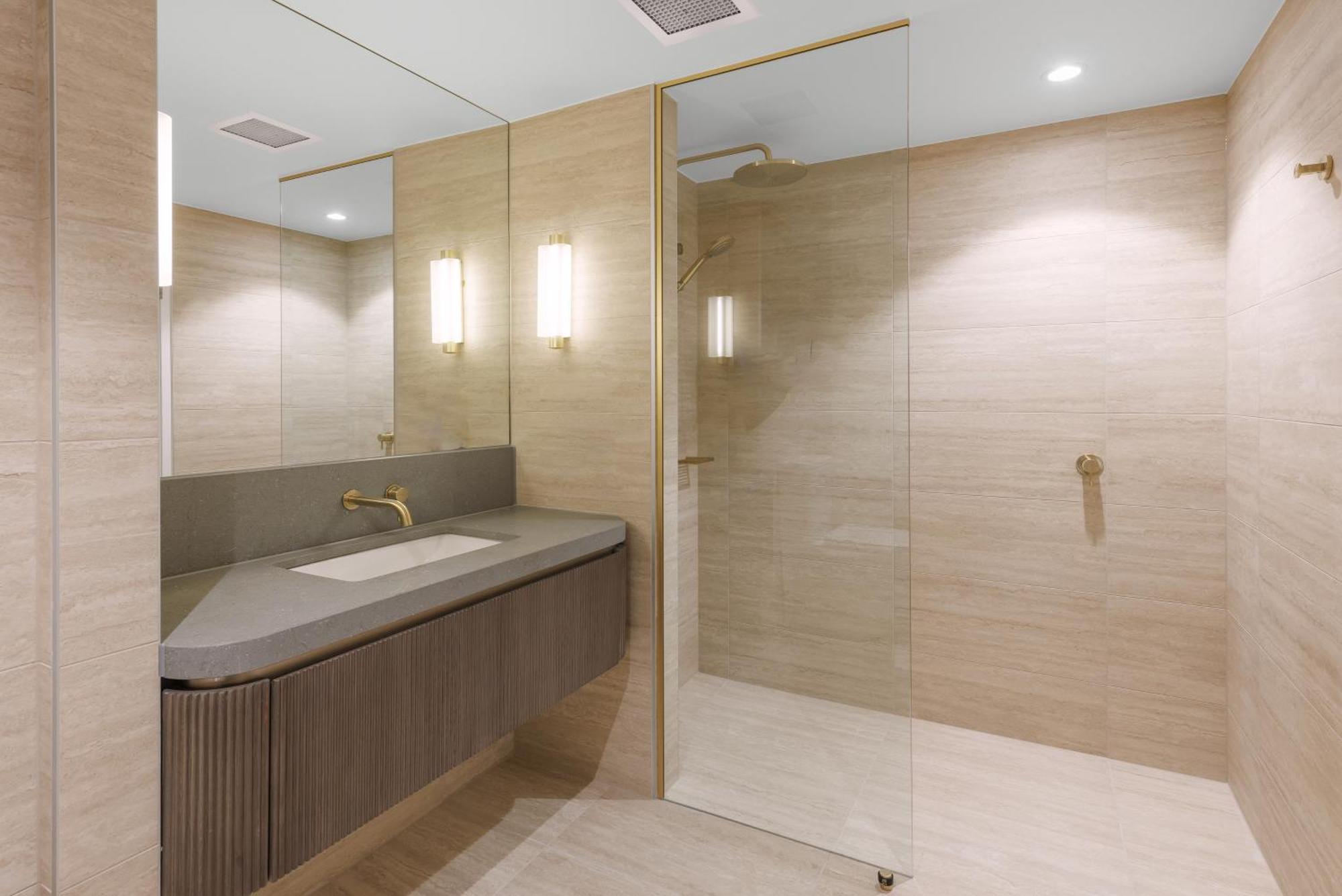 อโมรา บริสเบน Hotel ภายนอก รูปภาพ Bathroom
