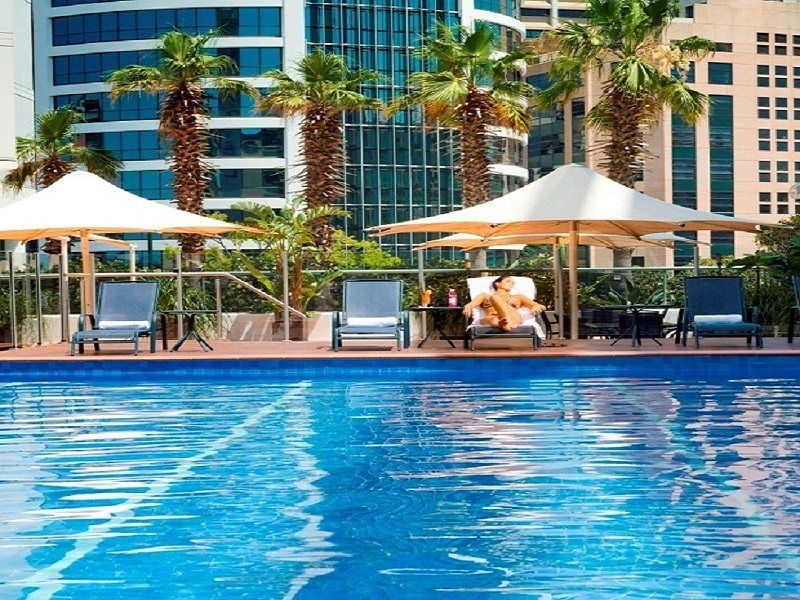 อโมรา บริสเบน Hotel ภายนอก รูปภาพ The pool at the Westin